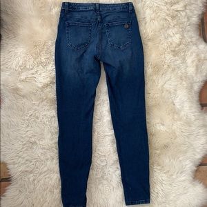 Michael Kors Izzy Skinny Jean